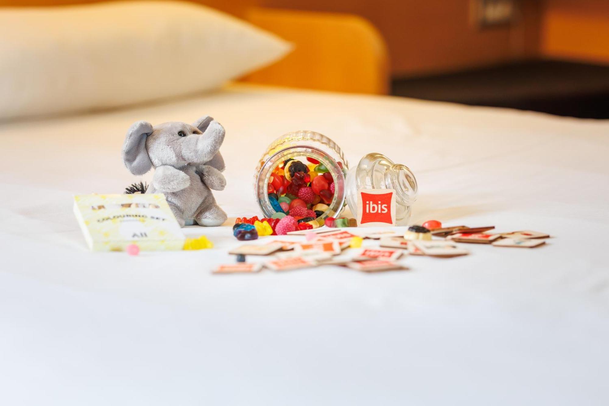 ไอบิส คานส์ ม็องเดอลิเยอ Hotel มองเดอลิเยอลานาปูล ภายนอก รูปภาพ